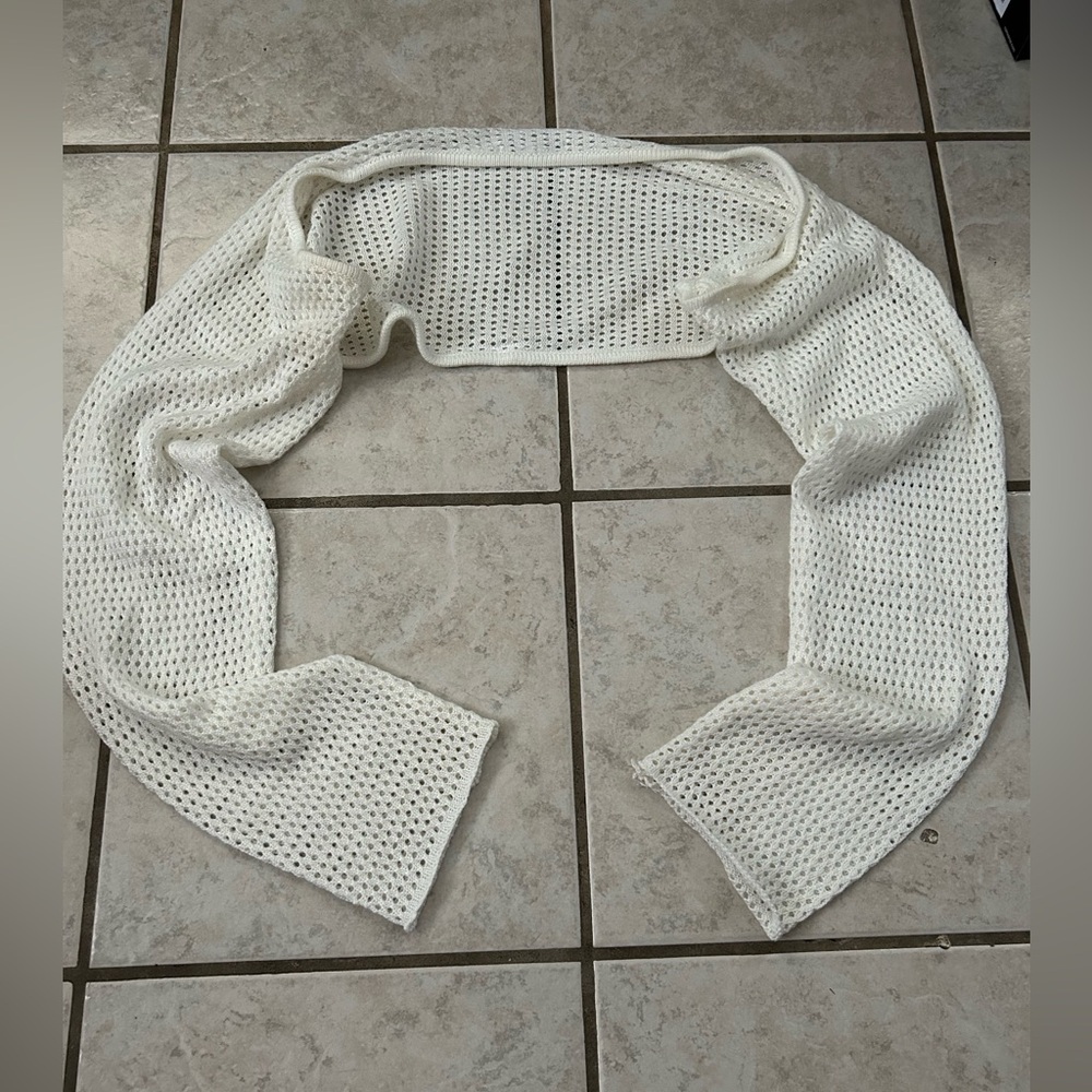 Love Tree White Knit Bowlero